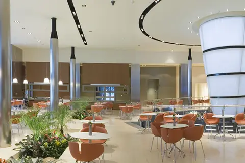 UNAHOTELS T Hotel Cagliari in Cagliari — foto 12