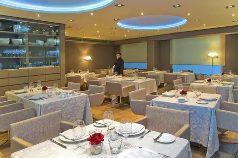 Melia Plaza in Valencia — foto 21