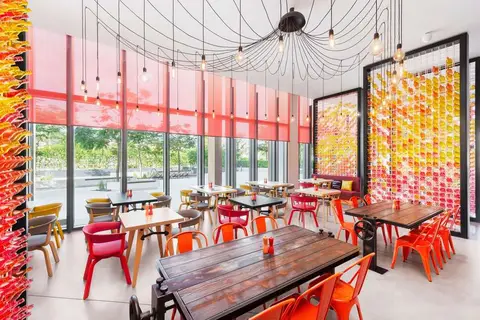 Hampton by Hilton Dubai Al Seef in Dubai — foto 7