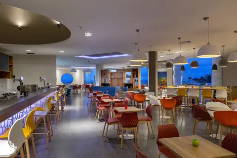 Leonardo Laura Beach & Splash Resort in Paphos — foto 29
