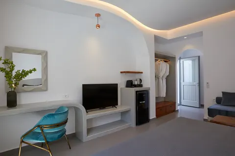 Mountain and Sea Suites in Thira Municipal Unit — foto 12