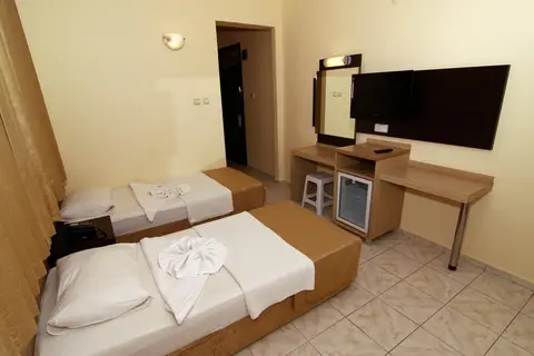 Kleopatra Bavyera Hotel in Alanya — foto 9