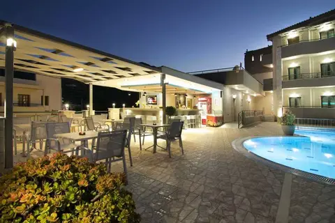 Amalia Appartementen in Βλυχάδα — foto 8