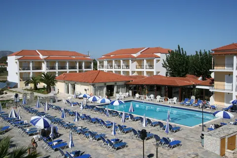 Village Inn Studios & Family Appartementen in Laganas Municipal Unit