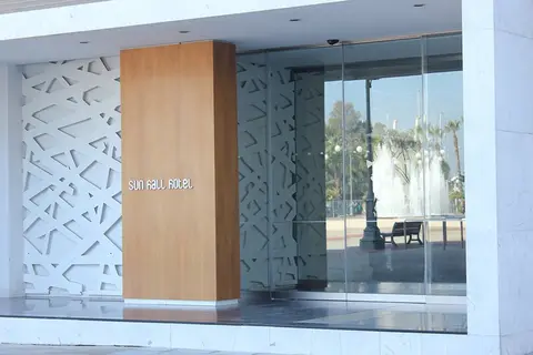 Sun Hall Hotel in Larnaca — foto 10