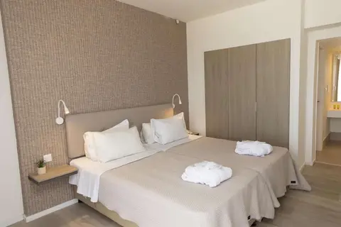 Venus Beach Hotel in Paphos — foto 18