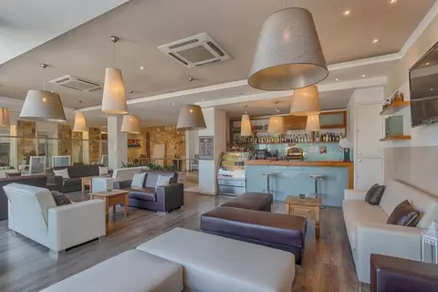 Appartementen AX Sunny Coast Resort & Spa in San Lawrenz — foto 30