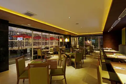 Centara Pattaya Hotel in พัทยา — foto 6