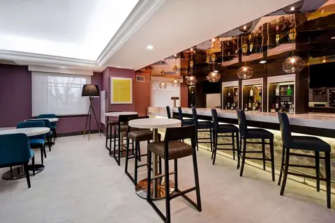 Hotel Hampton Inn JFK in New York — foto 7