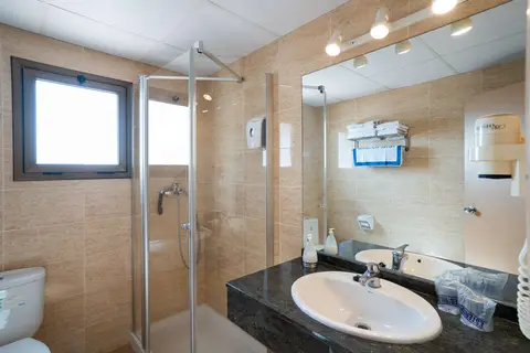 Vistamar Hotel in Vandellòs i l'Hospitalet de l'Infant — foto 13