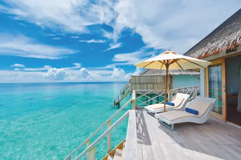 Angaga Island Resort & Spa in Angaga Island Resort — foto 3