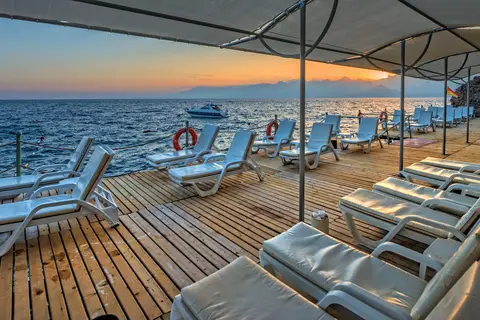 Adonis Hotel in Muratpaşa — foto 4