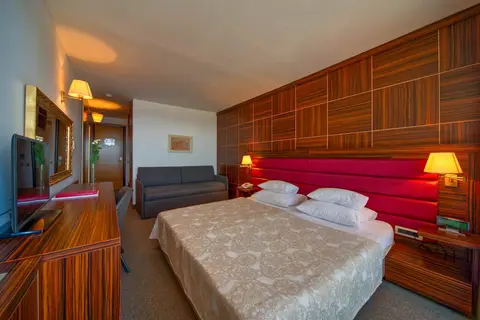 Hotel Palas in Petrovac na Moru — foto 24