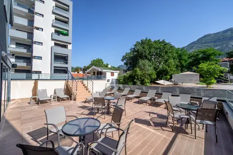 N Hotel in Sutomore — foto 18