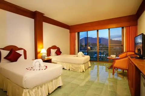 Jiraporn Hill Resort in ตำบลป่าตอง — foto 13