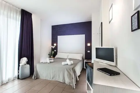 Color Mokambo Shore Design Hotel in Cesenatico — foto 21