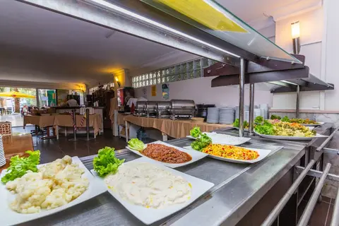 Ponz Hotel in Kusadasi — foto 19