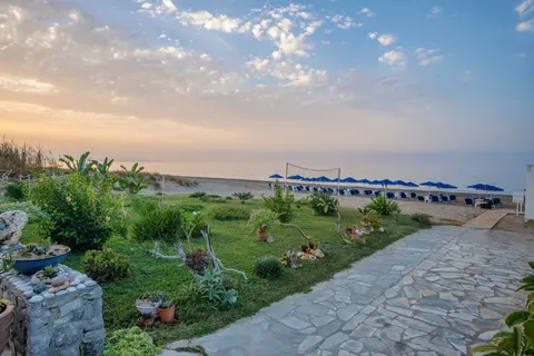Kathrin Beach in Rethimnon — foto 16