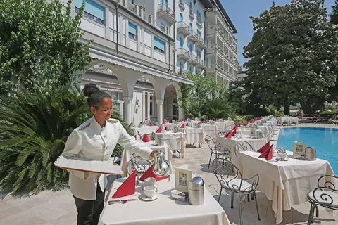 Hotel Savoy Palace in Gardone Riviera — foto 13