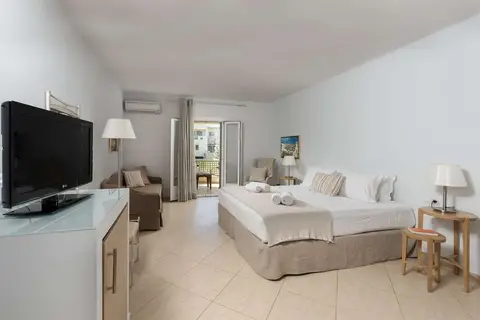 Finikas Hotel in Δήμος Νάξου και Μικρών Κυκλάδων — foto 3