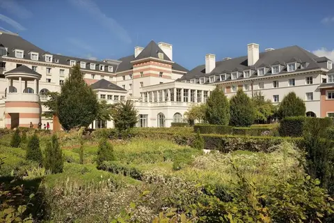 Vienna International Dream Castle in Magny-le-Hongre, foto 20