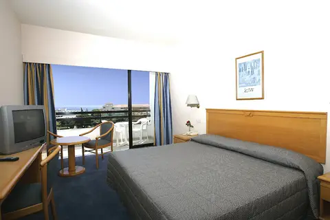 Avanti Hotel in Paphos — foto 12