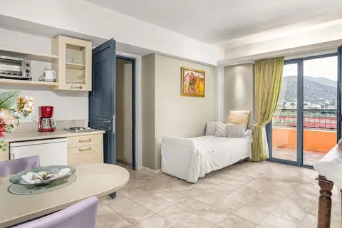 Golden Bay Hotel in Malia Municipal Unit, foto 14