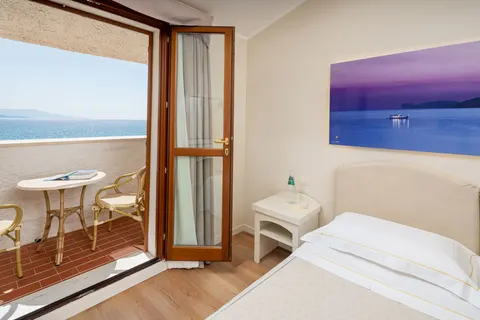 Fly & Go Punta Negra Hotel in Alghero — foto 13