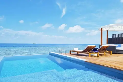 W Maldives in Stores — foto 29