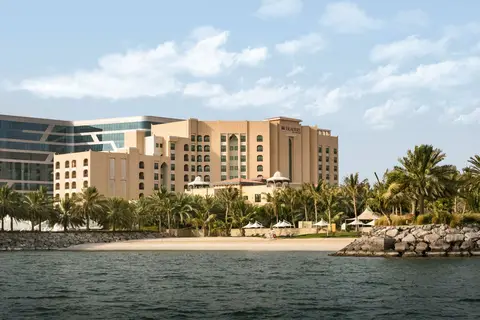 Traders Hotel Qaryat Al Beri in ربدان — foto 4