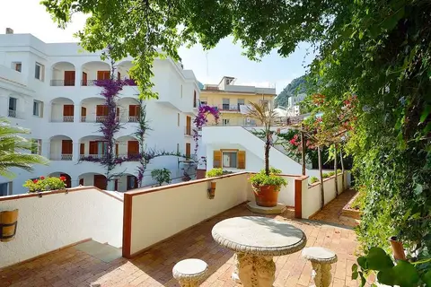 Villa Romana Hotel & Spa in Minori — foto 10
