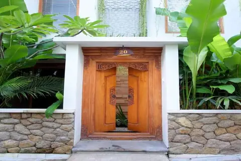 Villa Kayu Raja in Kuta Utara, foto 16