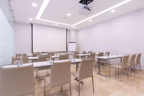 NH Puebla Finsa in Puebla — foto 11
