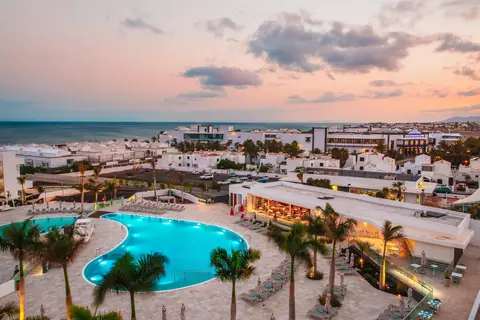 Hotel Lava Beach in Puerto Del Carmen — foto 21