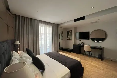 Rozafa Palace Hotel in Saranda — foto 21
