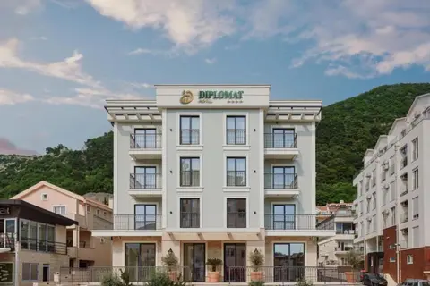 Hotel Diplomat by Aycon in Budva — foto 8