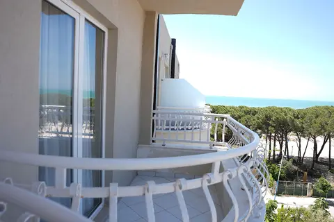 Hotel Marika in Golem — foto 18