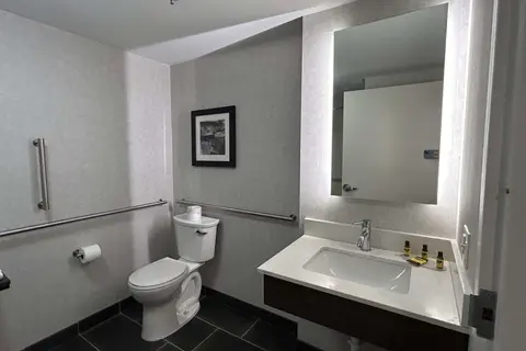 Best Western Plus Meadowlands in Secaucus — foto 14