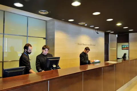 Hotel Barcelona Universal in Barcelona — foto 3