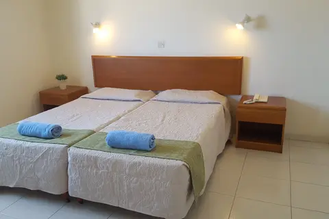 Mandalena Hotel Apartments in Παραλίμνι — foto 20