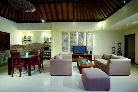 Lalasa Villas in Kuta Utara — foto 9