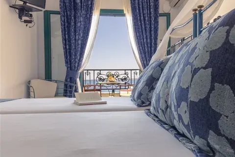 Hotel Dionysos in Dionysos Luxury Hotel, foto 20