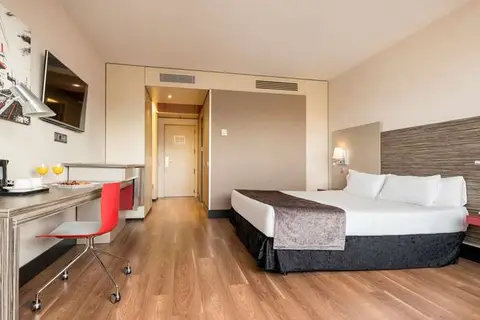 Hotel Ilunion Barcelona in Barcelona — foto 3
