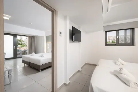 Apollon Hotel in Lambi — foto 24