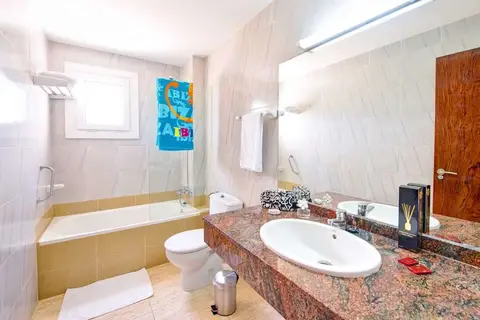Aparthotel Orquidea in Santa Eulària des Riu — foto 21