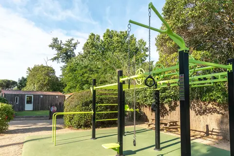 Camping Le Domaine Des Naïades in Grimaud — foto 2