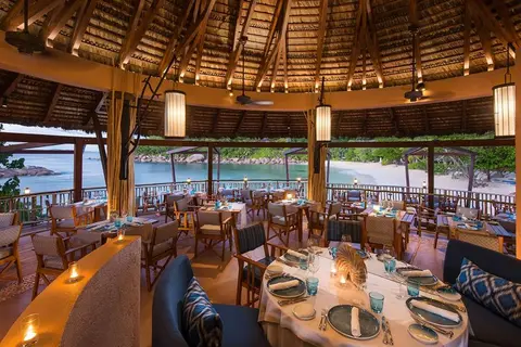 Constance Lemuria in Grand Anse Praslin — foto 8