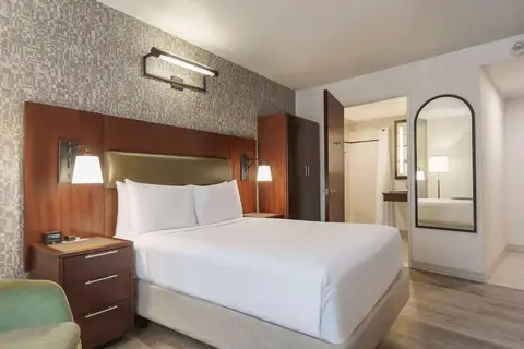 DoubleTree by Hilton New York Downtown in New York — foto 11