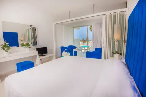 The Dome Beach Hotel & Resort in Chrysomare Beach Hotel Resort, foto 29