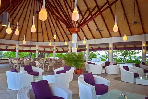 Bandos Maldives in Bandos Island Resort — foto 7